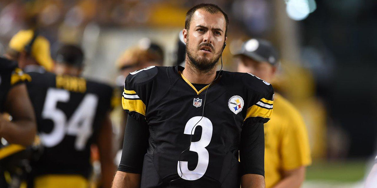 Steelers backup QB Landry Jones warms up against Patriots