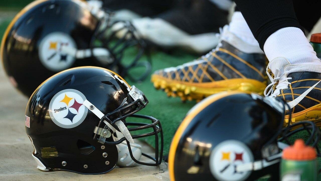 Pittsburgh Steelers equipment