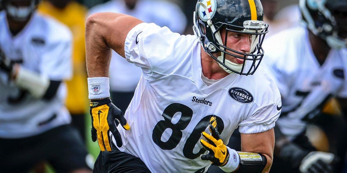 Pittsburgh Steelers tight end Scott Orndoff