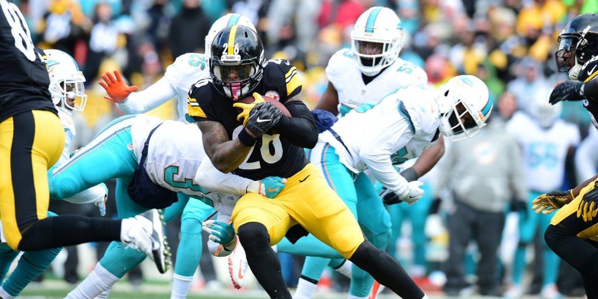 Pittsburgh Steelers running back Le'Veon Bell