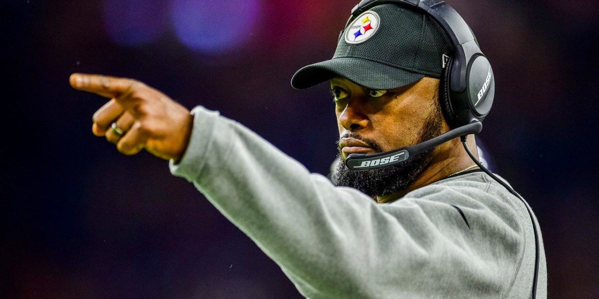 Pittsburgh Steelers head coach Mike Tomlin