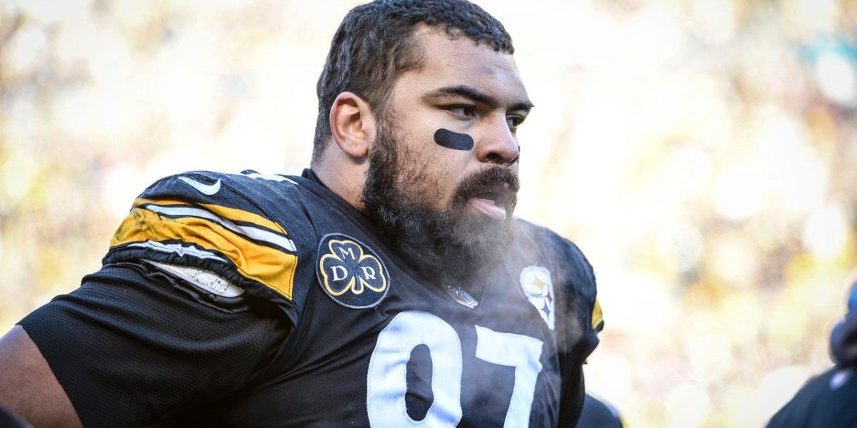 Steelers defensive end Cameron Heyward