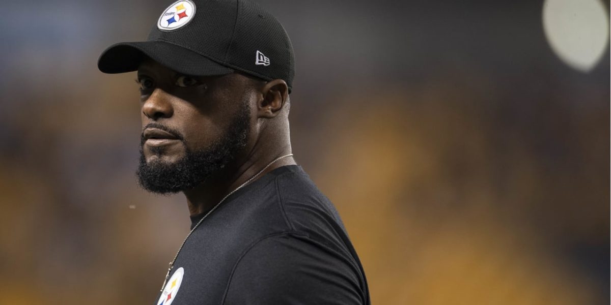 Pittsburgh Steelers head coach Mike Tomlin