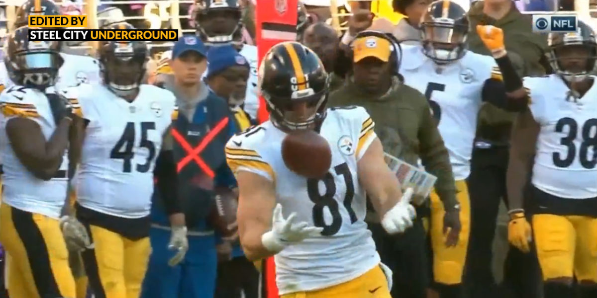 Pittsburgh Steelers TE Jesse James