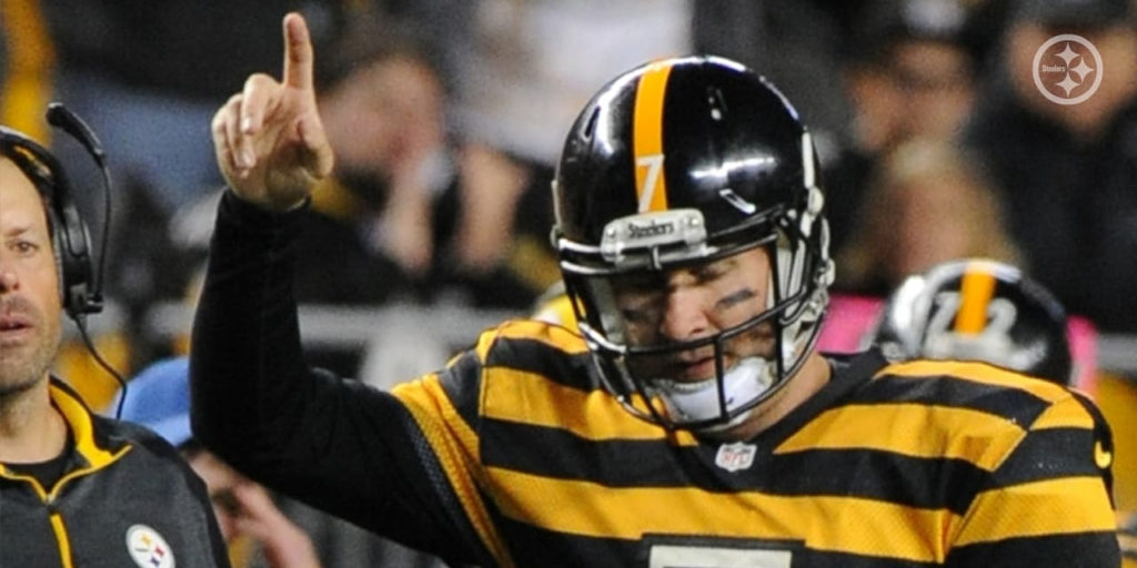 Pittsburgh Steelers quarterback Ben Roethlisberger celebrates a 2014 NFL regular season win over the Indianapolis Colts