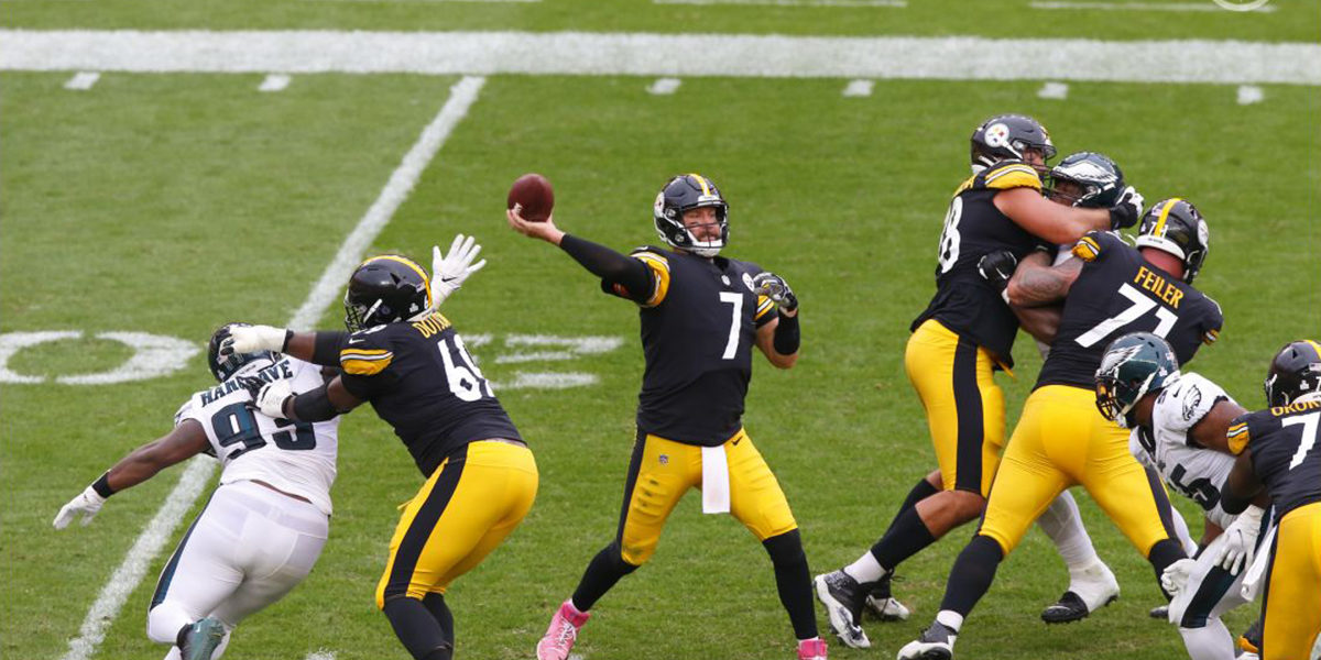 Pittsburgh Steelers quarterback Ben Roethlisberger and the offensive line