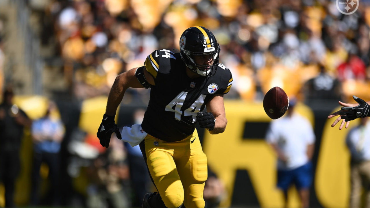 Pittsburgh Steelers FB Derek Watt