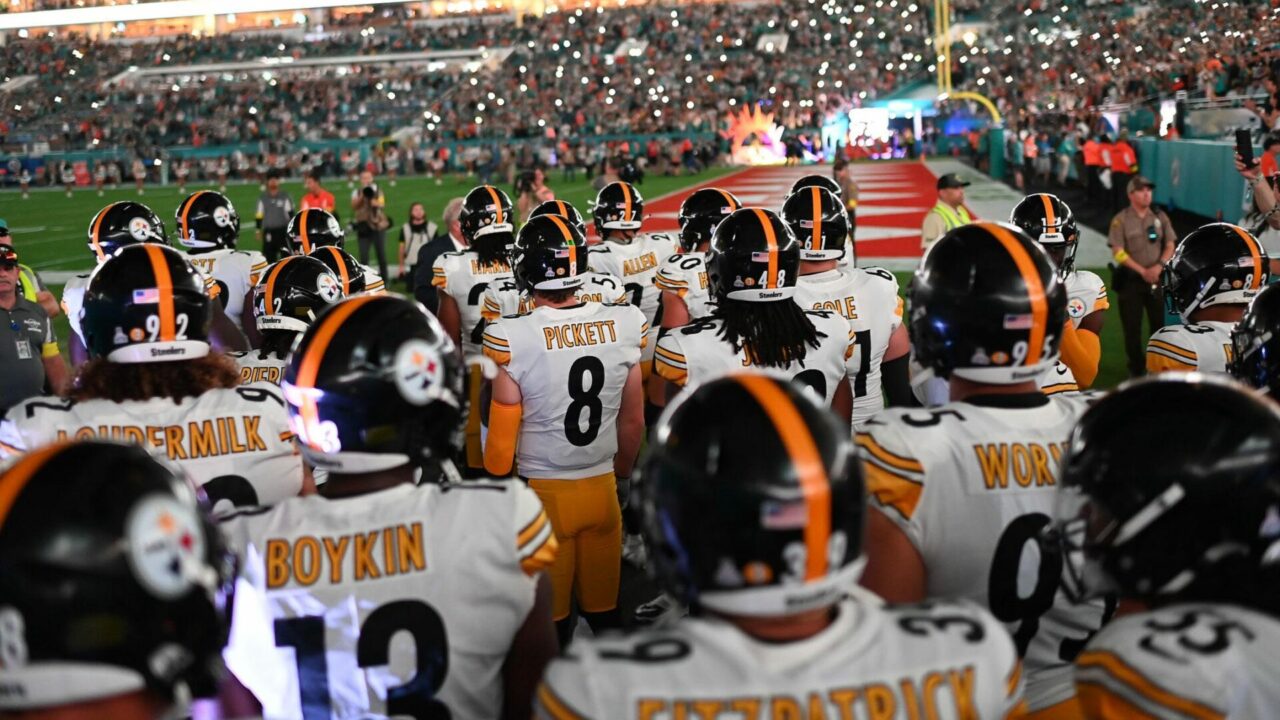 The 2022 Pittsburgh Steelers in Week 7 of the NFL regular season