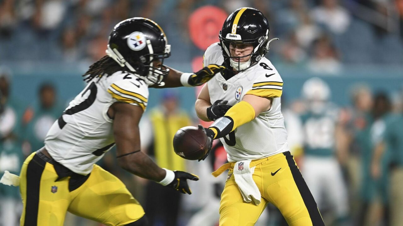 Pittsburgh Steelers RB Najee Harris & QB Kenny Pickett