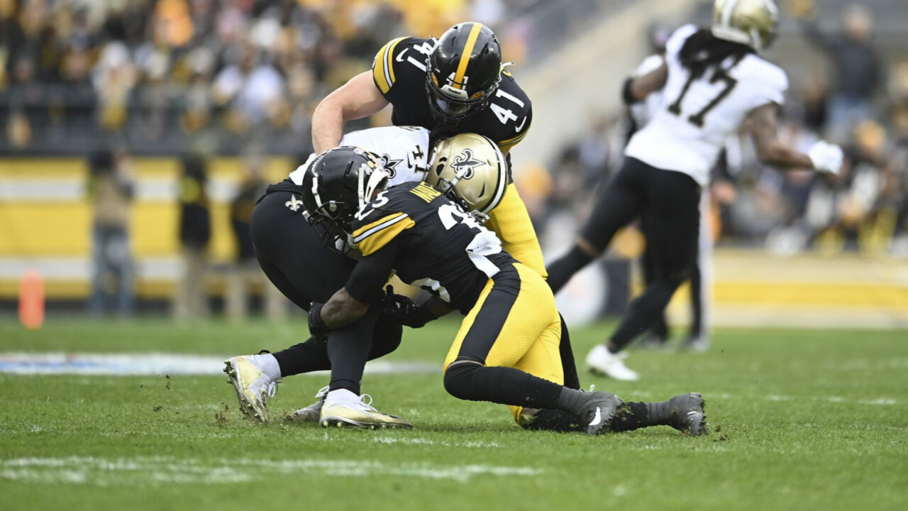 Pittsburgh Steelers LB Robert Spillane