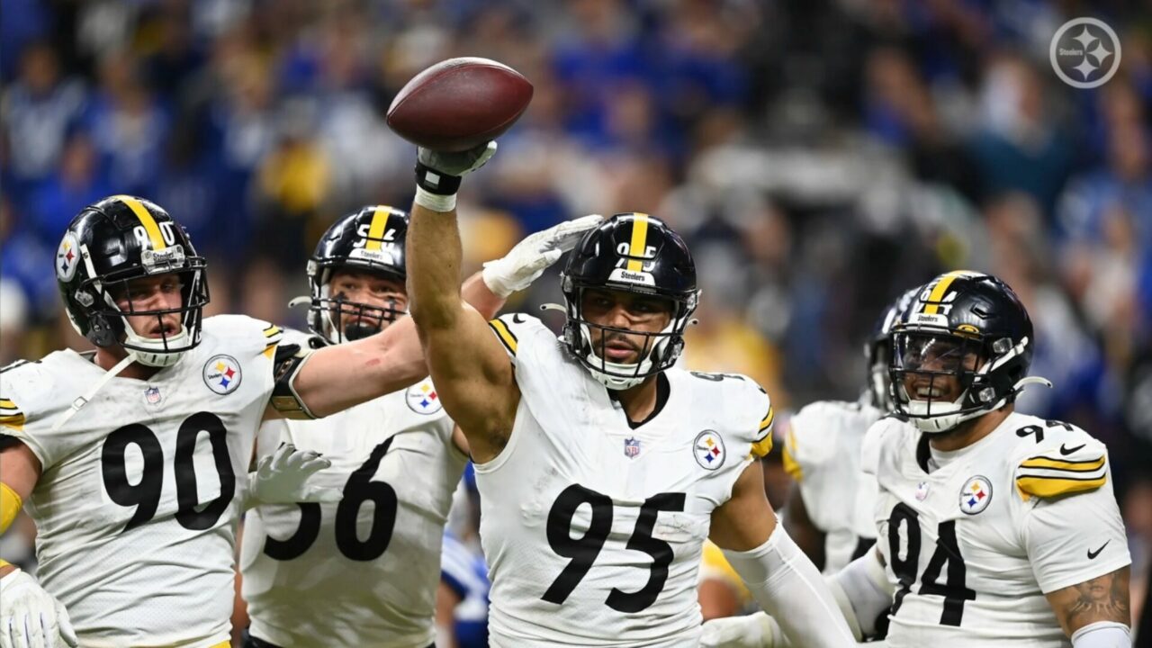 Chris Wormley (95) of the Pittsburgh Steelers