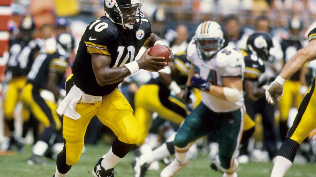 Pittsburgh Steelers QB Kordell Stewart