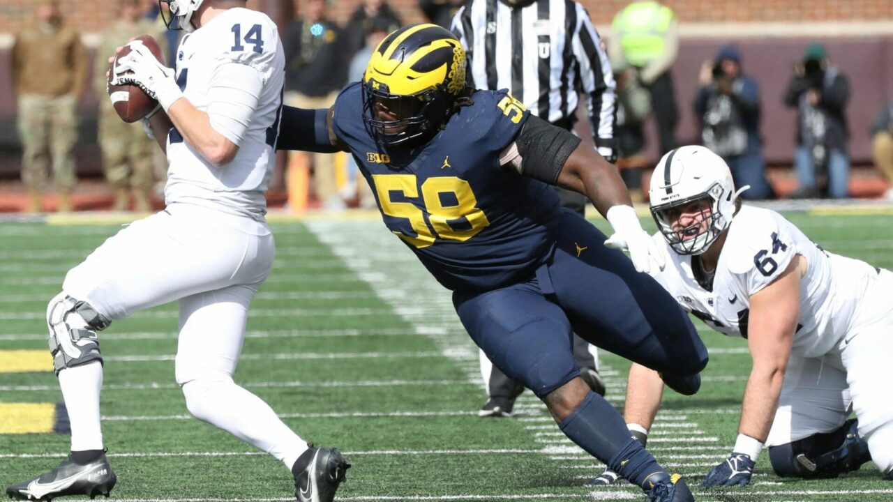 Michigan defensive lineman Mazi Smith