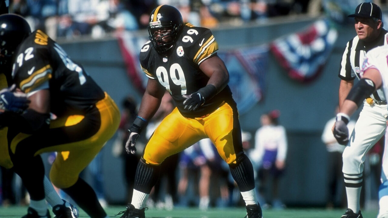 Linebacker Levon Kirkland of the Pittsburgh Steelers