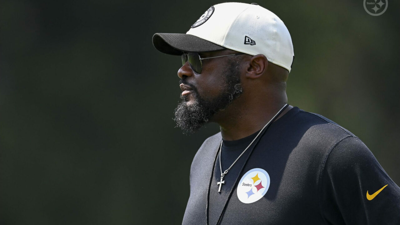 Pittsburgh Steelers head coach Mike Tomlin