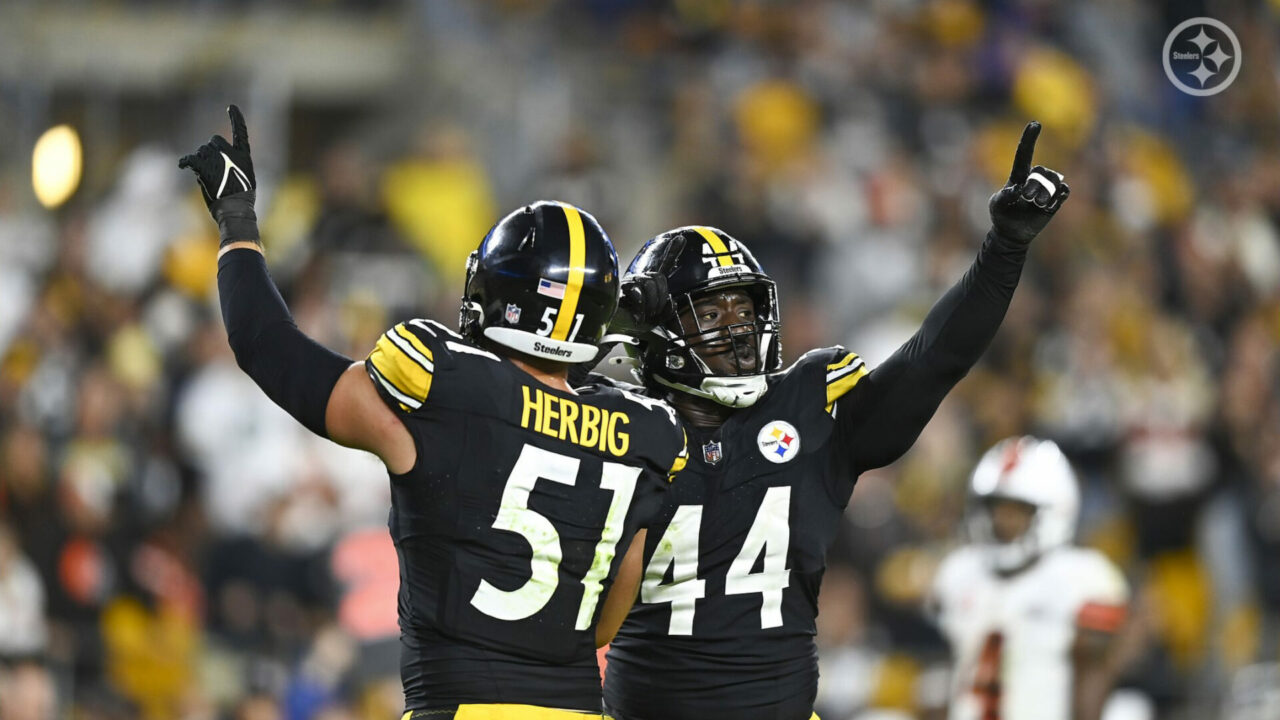 Nick Herbig (51) and Markus Golden (44) Pittsburgh Steelers