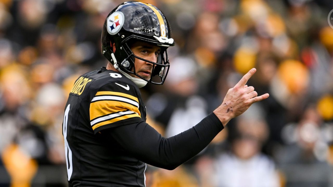 Pittsburgh Steelers QB Aaron Rodgers