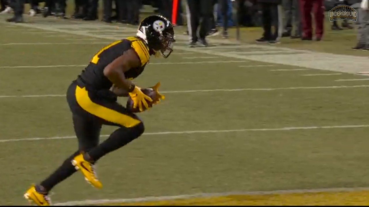 Marquez Valdes-Scantling of the Pittsburgh Steelers